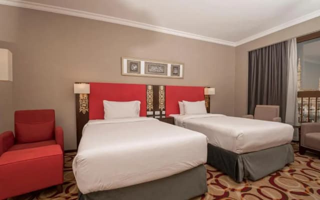 Millennium Taiba Hotel - photo 3