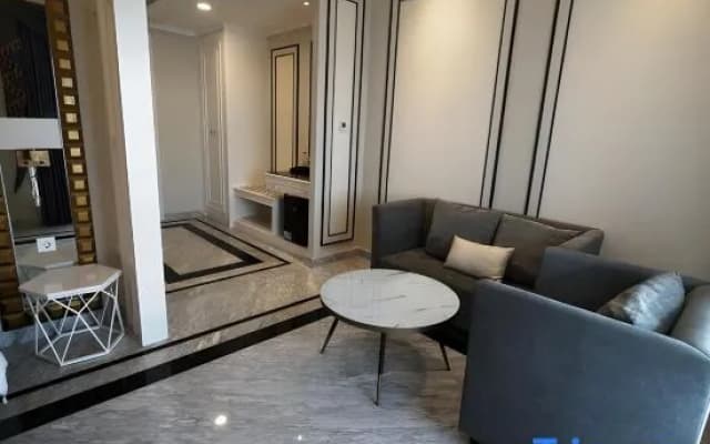 The Grantage Hotel & Sky Lounge - photo 4