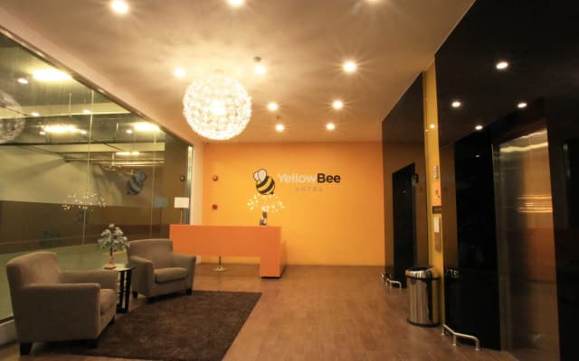 Yellow Bee Tangerang - photo 2