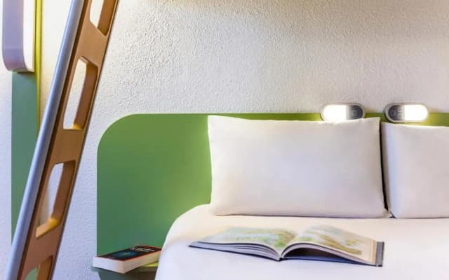 ibis budget Saint Maurice Hotel - photo 6