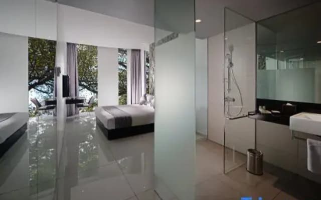 FM7 Resort Hotel - photo 6