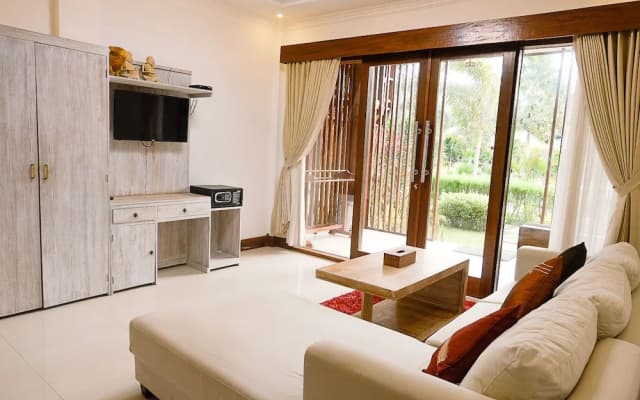 Aldi's Bungalow - photo 4