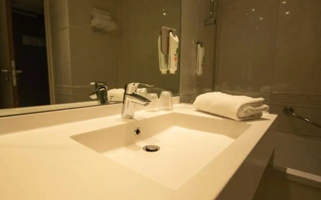 ibis Styles Paris Tolbiac Bibliotheque - photo 4