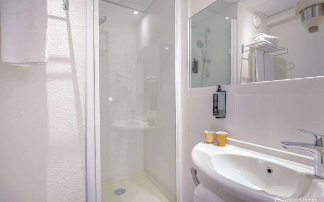 ibis Styles Cannes le Cannet - photo 9