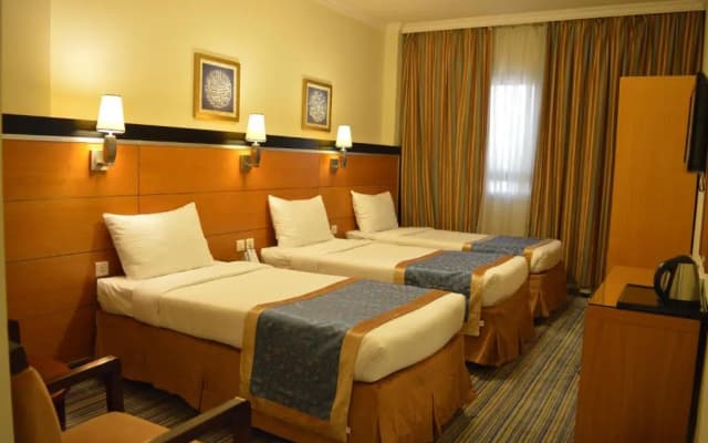 Durrat Al Eiman Hotel - photo 2