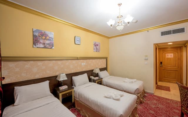 Odest Hotel Al Madina - photo 4