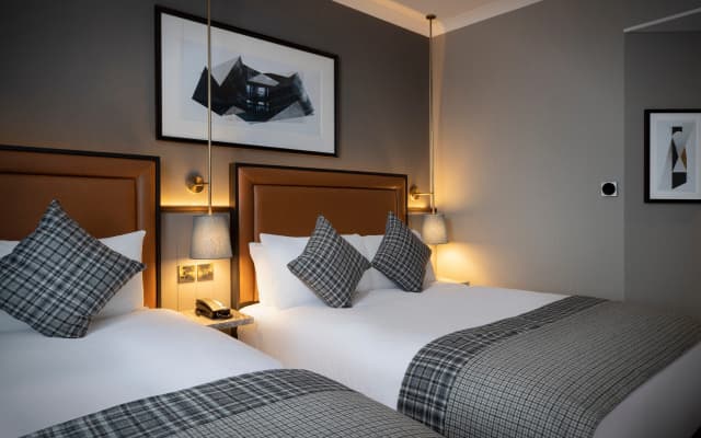 Leonardo Royal Hotel Edinburgh - photo 6