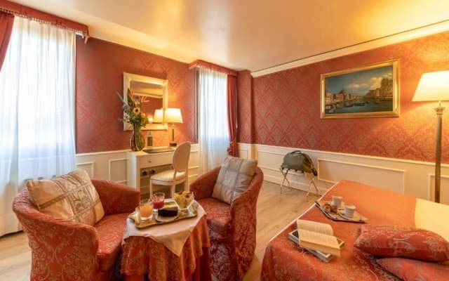 Duodo Palace Hotel - photo 6