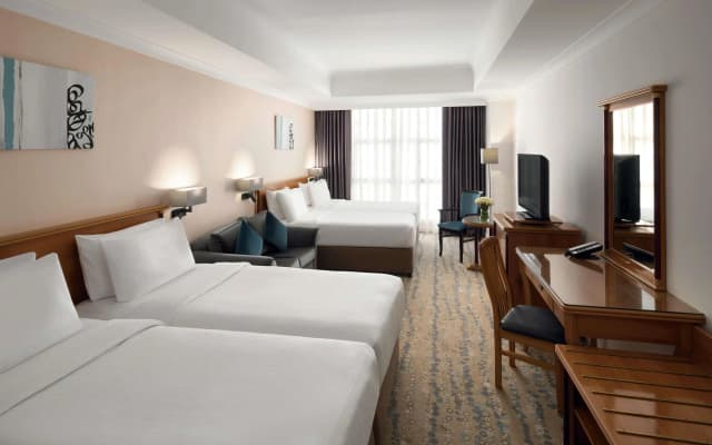 Anwar Al Madinah Mövenpick Hotel - photo 7