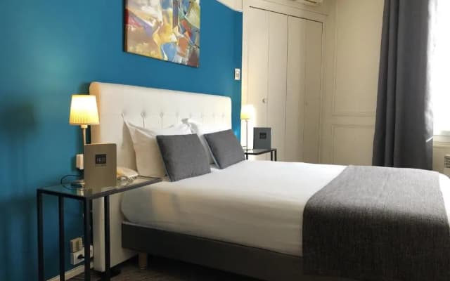 Hôtel le Dauphin - photo 11