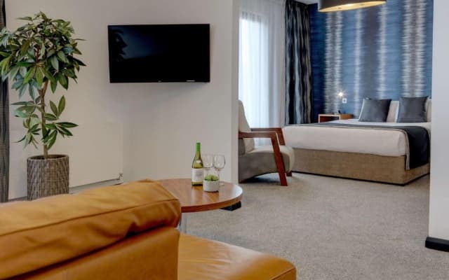 The Ainscow Hotel - photo 11