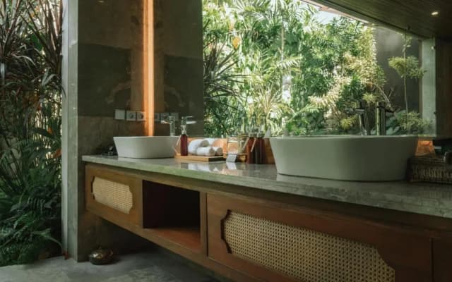 Adiwana Unagi Suites Hotel - photo 9