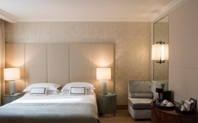 Rosa Grand Hotel - photo 2