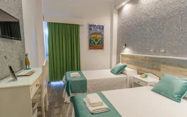 Hotel Sun Holidays - photo 2