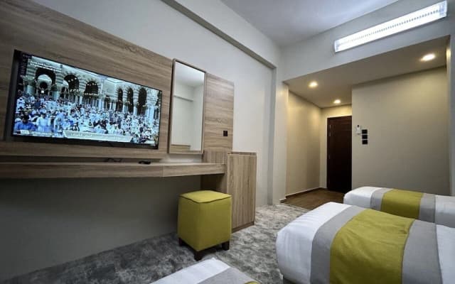 Madinah Deluxe - photo 3
