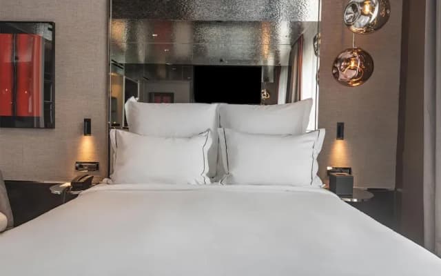 Adia Aluma Athens, Curio Collection By Hilton - photo 7