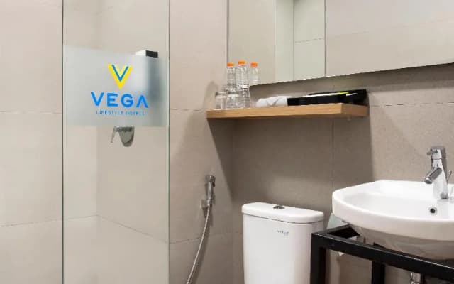 Vega Hotel Gading Serpong - photo 2