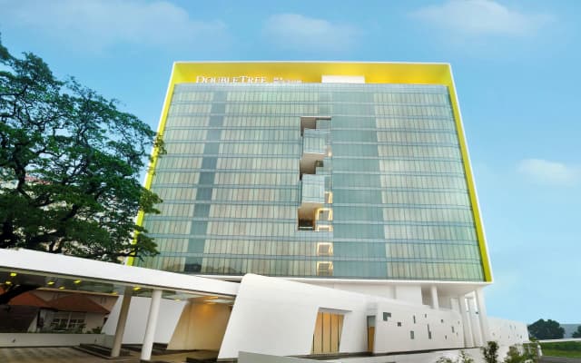 DoubleTree by Hilton Jakarta - Diponegoro - photo 1