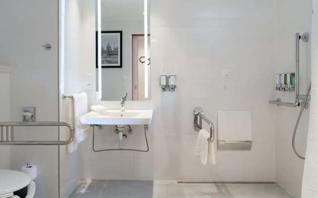 Hampton By Hilton Budapest City Centre - photo 7