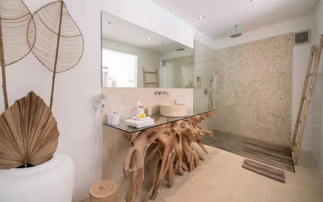 Magical Jungle Villa, 4 BR, Ubud With Staff - photo 21