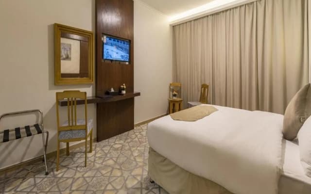 Jiwar Al Madina Hotel - photo 5