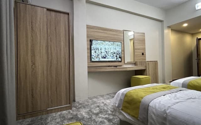 Madinah Deluxe - photo 2