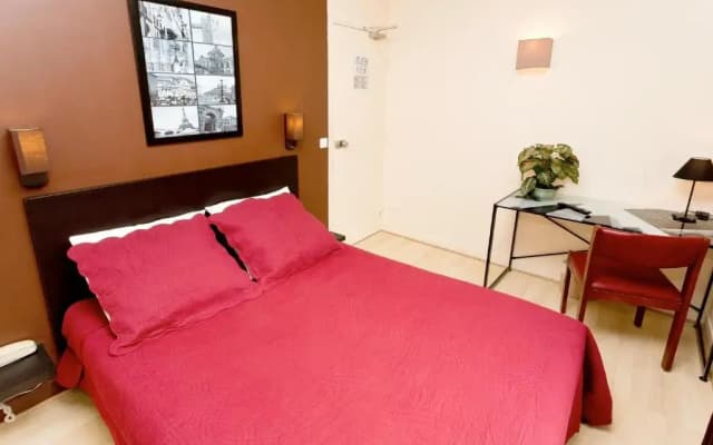 Hipotel Paris Belgrand Marie 20ème - photo 3