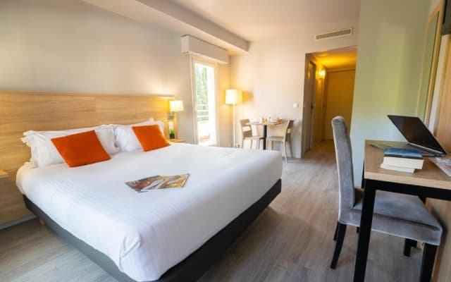 Zenitude Hôtel-Résidences Le Cannet - photo 2