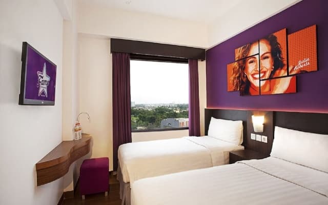 Fame Hotel Gading Serpong - photo 4