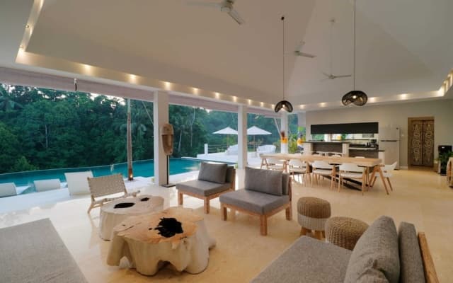 Limitless Jungle Villas Complex, 5 BR, Ubud With Staff - photo 7