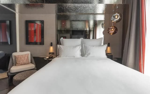 Adia Aluma Athens, Curio Collection By Hilton - photo 2