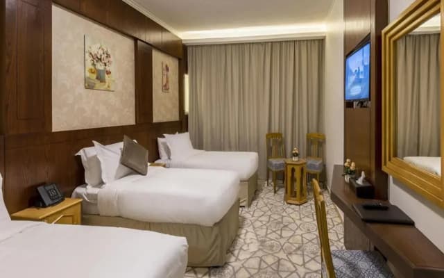 Jiwar Al Madina Hotel - photo 3