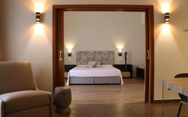 Hotel Bonalba Alicante - photo 1