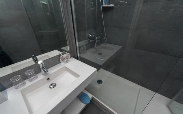 Hôtel Le 209 Paris Bercy - photo 18