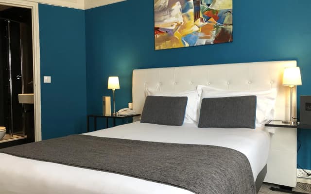 Hôtel le Dauphin - photo 1