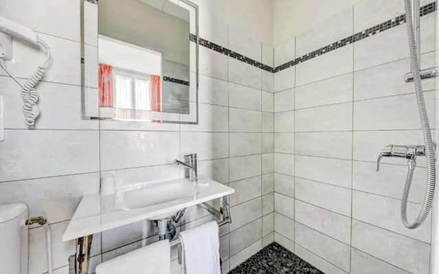 Hôtel Robespierre - photo 7