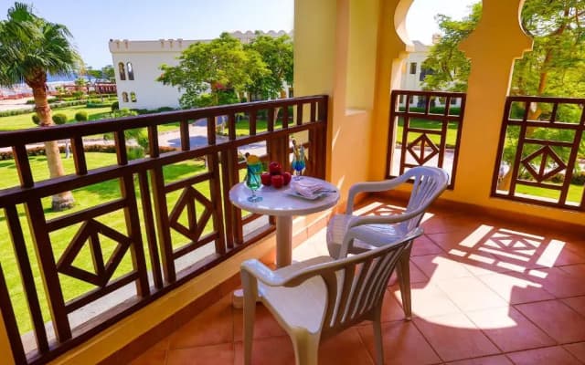 Charmillion Club Resort - photo 5
