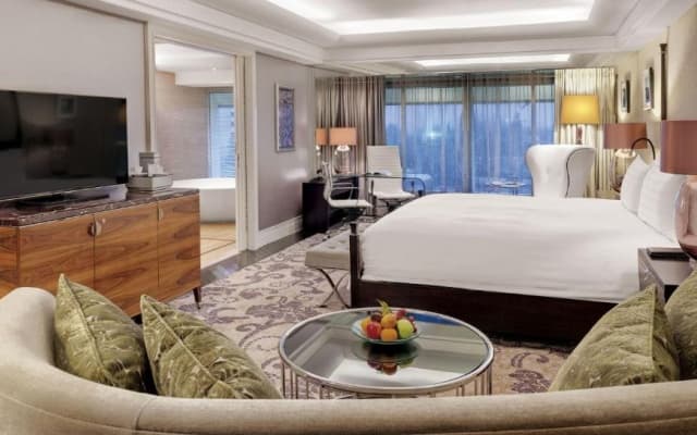 Hotel Indonesia Kempinski Jakarta - photo 1