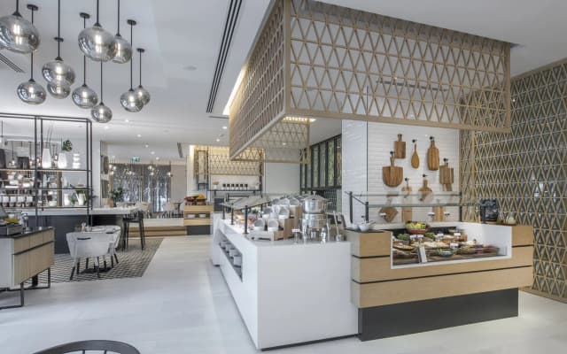 Al Bandar Rotana – Creek - photo 4
