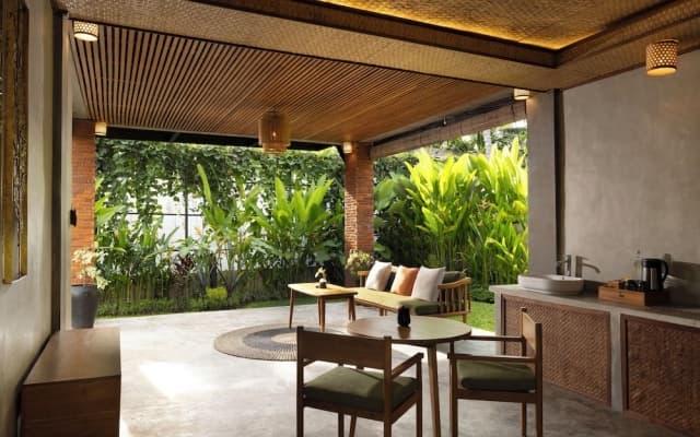 Beehouse Dijiwa Ubud - photo 4