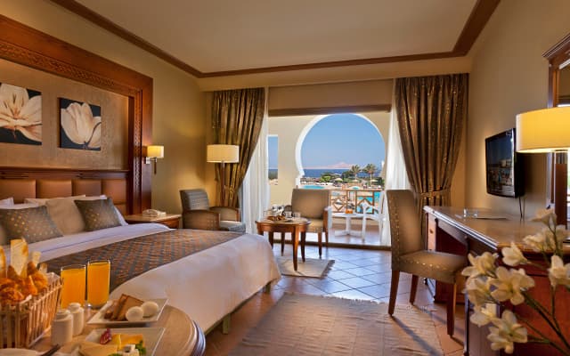 Charmillion Club Resort - photo 3