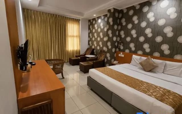 Marilyn Hotel Serpong - photo 2