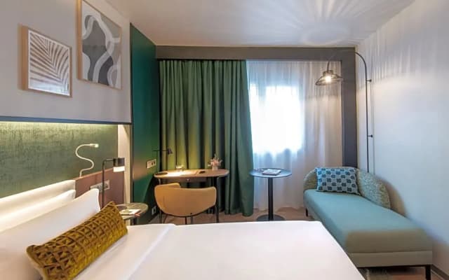 Crowne Plaza Madrid - Centre Retiro by IHG - photo 7