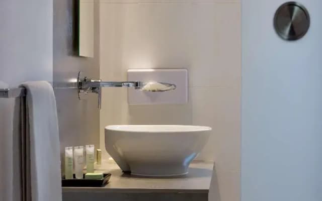 Best Western Seine West Hotel - photo 3