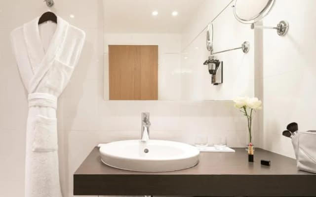 Croisette Beach Hotel Cannes - MGallery Collection - photo 3
