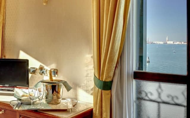 Hotel Panorama - photo 4