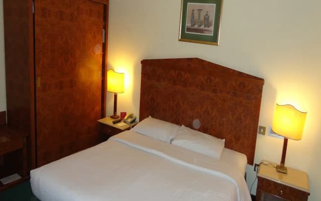 Elaf Taiba Hotel - photo 1