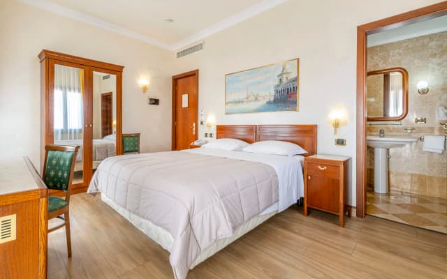 Hotel Panorama - photo 4