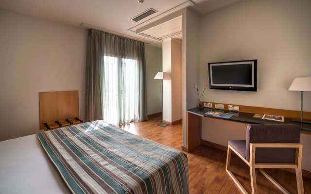 Eurostars Mediterranea Plaza - photo 3