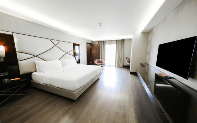 DoubleTree by Hilton Istanbul Gayrettepe - photo 5